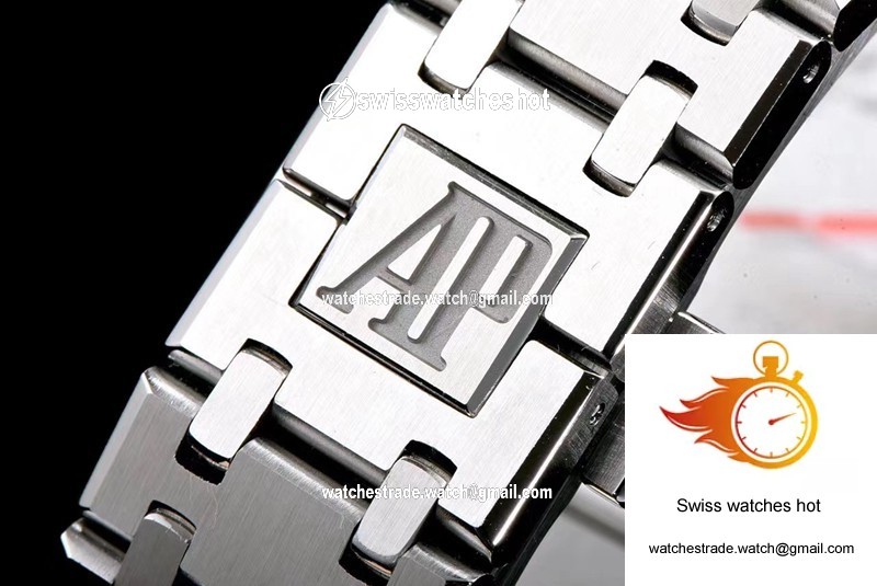 Audemars Piguet Royal Oak Quartz 67651ST.ZZ.1261ST.01 JF Factory White Dial 9