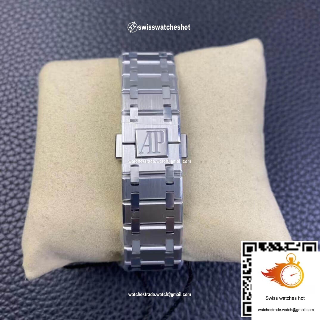 Audemars Piguet Royal Oak 15202IP.OO.1240IP.01 ZF Factory Smoked Blue Dial 9