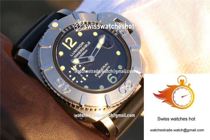 Panerai Submersible PAM 00194 VS Factory Black Dial 9