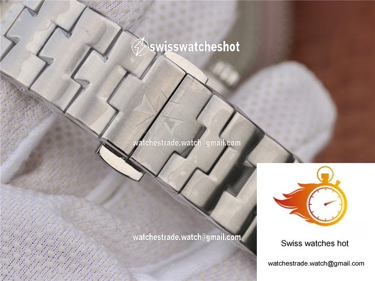 Vacheron Constantin Overseas 4500V/110A-B483 8F Factory Black Dial 9