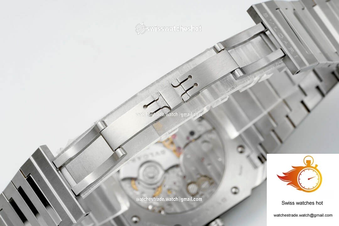 Bvlgari Octo Finissimo 103431 BV Factory Stainless Steel Blue Dial 9