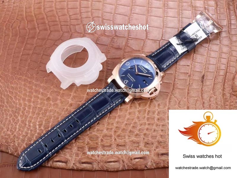 Panerai Luminor Marina Goldtech PAM01112 VS Factory Blue Dial 9