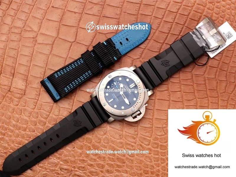 Panerai Submersible PAM00692 VS Factory Blue Dial 9