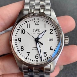 IWC Pilot IW327012 V7 Factory White Dial