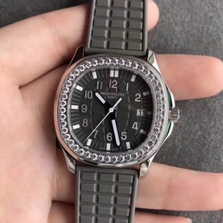 Patek Philippe Aquanaut 5067A Grey Dial